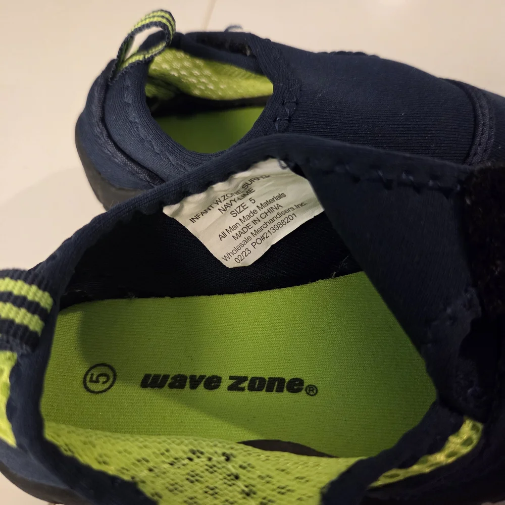 Wave Zone -  Navy Baby Walker Water Shoes - Size 5